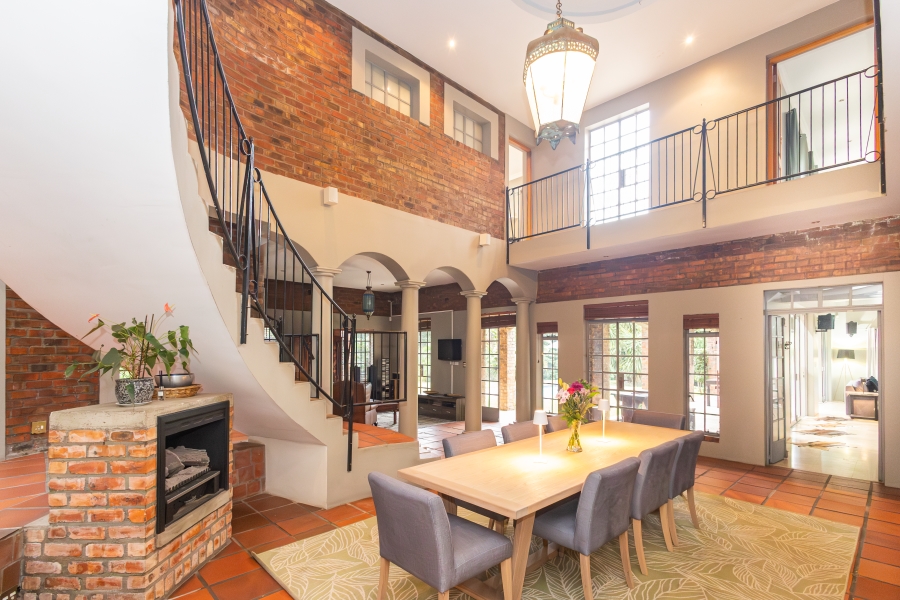 5 Bedroom Property for Sale in Vierlanden Western Cape